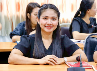 การประชุมขับเคลื่อนการปฏิบัติงานตามระบบการส่งเสริมสหกรณ์และกลุ่มเกษตรกรประจำเดือนธันวาคม 2568 ครั้งที่ 12/2568 ของสำนักงานสหกรณ์จังหวัดนครศรีธรรมราชเพื่อติดตามความก้าวหน้าผลการดำเนินโครงการตามแผนการปฏิบัติราชการ ประจำปีงบประมาณ พ.ศ.2569 การดำเนินงานตามนโ ... พารามิเตอร์รูปภาพ 57
